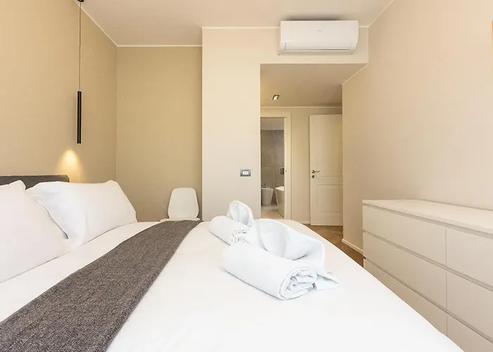 Aurelia Sunset Penthouse By In * Rome